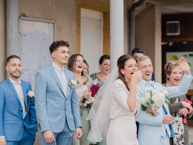 Le mariage de Thomas et Sara à Volstroff, Moselle 23