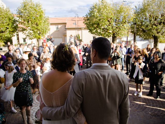 Le mariage de Capucine et Hervé à Saint-Genest-Malifaux, Loire 48