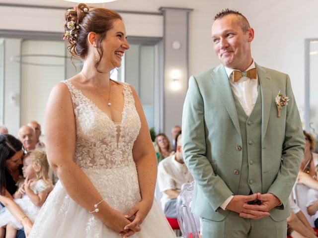 Le mariage de Aurore et Gregory à Cornier, Haute-Savoie 10