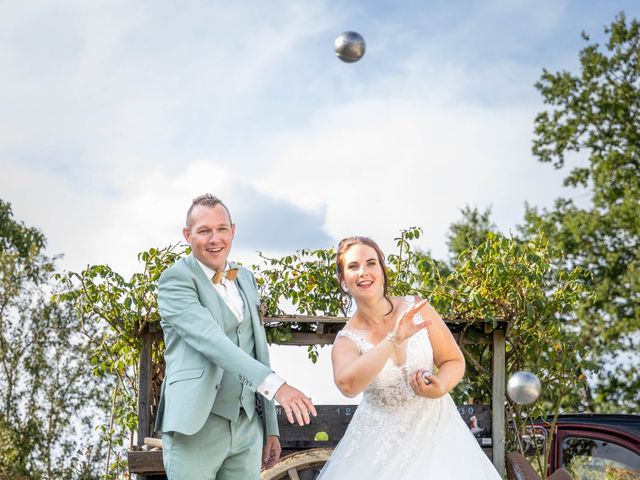 Le mariage de Aurore et Gregory à Cornier, Haute-Savoie 21