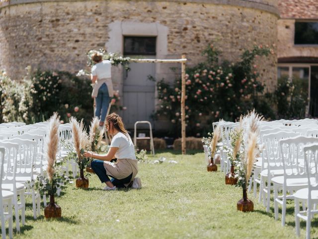 Le mariage de Clément et Gabrielle à Lommoye, Yvelines 2