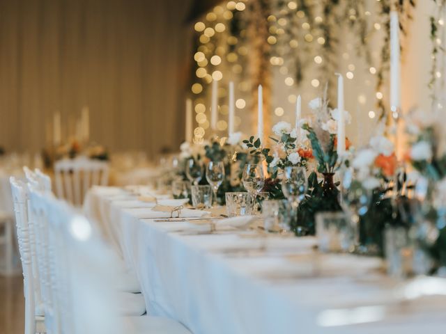 Le mariage de Clément et Gabrielle à Lommoye, Yvelines 16