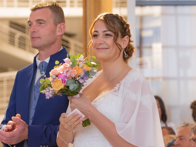 Le mariage de Mickaël et Servane à Lanester, Morbihan 37