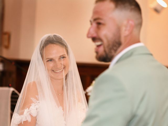 Le mariage de Kévin et Florence à Capestang, Hérault 18