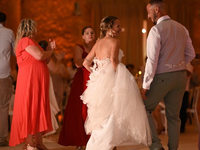 Le mariage de Kévin et Florence à Capestang, Hérault 36