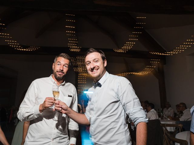 Le mariage de Lilian et Virginie à Vichy, Allier 15