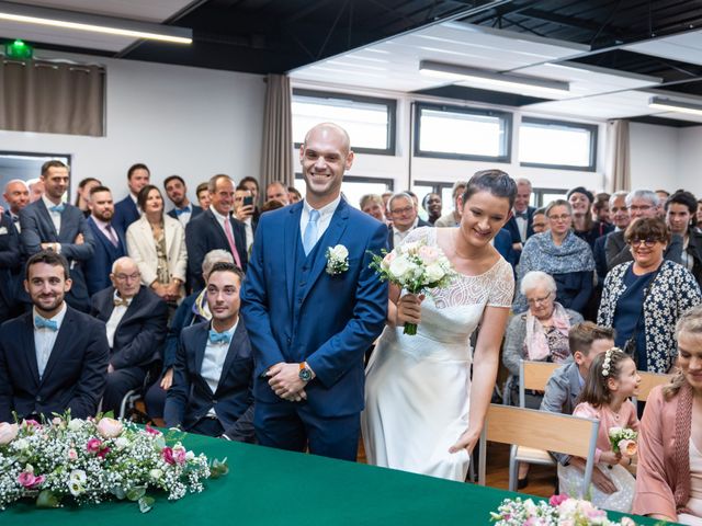 Le mariage de Benjamin et Odile à Caugé, Eure 33