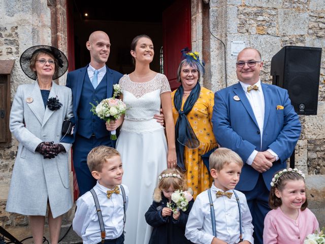 Le mariage de Benjamin et Odile à Caugé, Eure 55