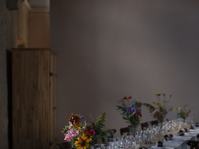 Le mariage de Max et Chloé à Peschadoires, Puy-de-Dôme 30