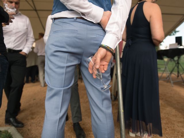 Le mariage de Max et Chloé à Peschadoires, Puy-de-Dôme 35