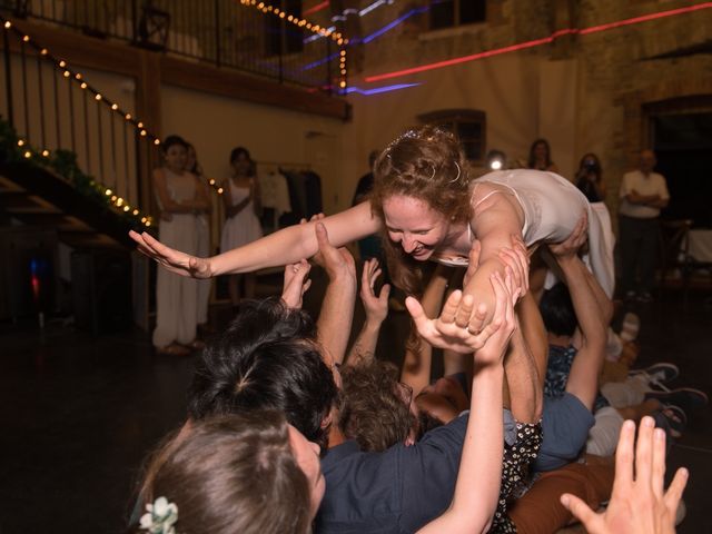 Le mariage de Max et Chloé à Peschadoires, Puy-de-Dôme 42