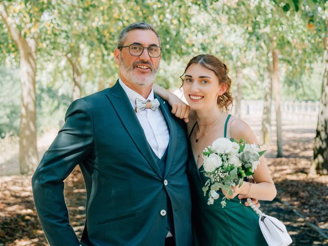 Le mariage de Yannick et Aurélie à Saint-Romain-le-Puy, Loire 10