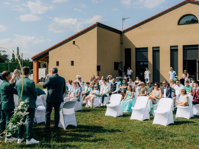 Le mariage de Yannick et Aurélie à Saint-Romain-le-Puy, Loire 16