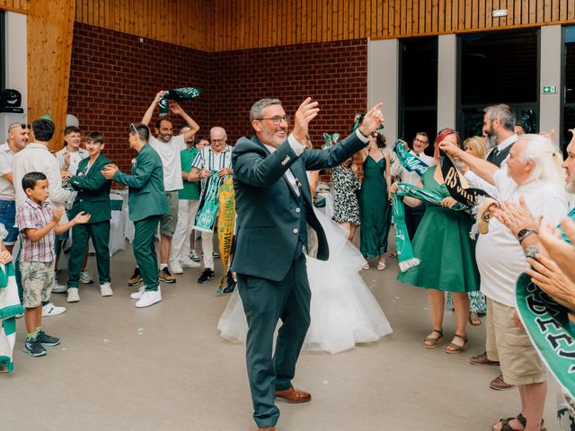 Le mariage de Yannick et Aurélie à Saint-Romain-le-Puy, Loire 19