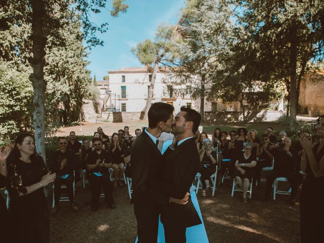 Le mariage de Mika et Tony à Montagnac, Hérault 15