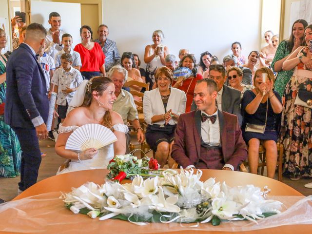Le mariage de Elodie et Rémi à Villebois, Ain 42