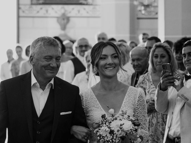 Le mariage de Clément et Elise à Perreux, Loire 19