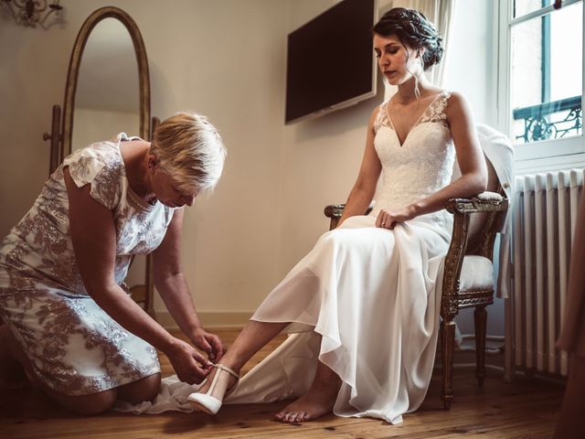 Le mariage de Edouard et Gaelle à Saint-Laurent-des-Hommes, Dordogne 12