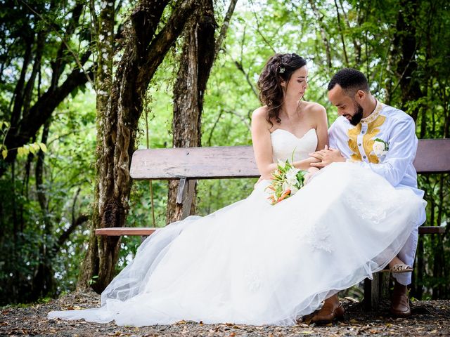 Le mariage de Rodny et Cannelle à Les Trois-Îlets, Martinique 24