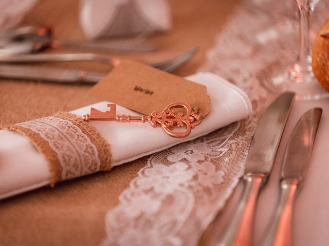Le mariage de Olivier  et Anaïs  à Andouillé, Mayenne 5