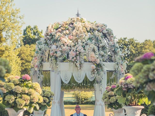 Le mariage de Tom et Lina à Challain-la-Potherie, Maine et Loire 21