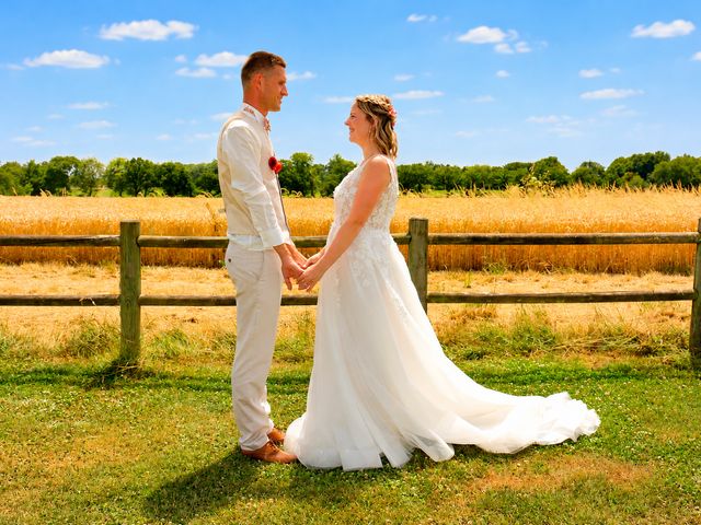 Le mariage de Anthony et Azélie à Les Landes-Génusson, Vendée 38