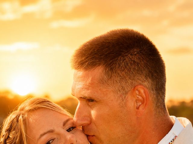 Le mariage de Anthony et Azélie à Les Landes-Génusson, Vendée 52