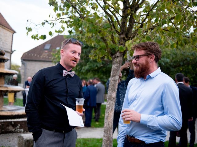 Le mariage de Guillaume et Marion à Salornay-sur-Guye, Saône et Loire 56