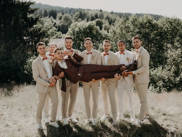 Le mariage de Justin et Amandine à Cornimont, Vosges 16