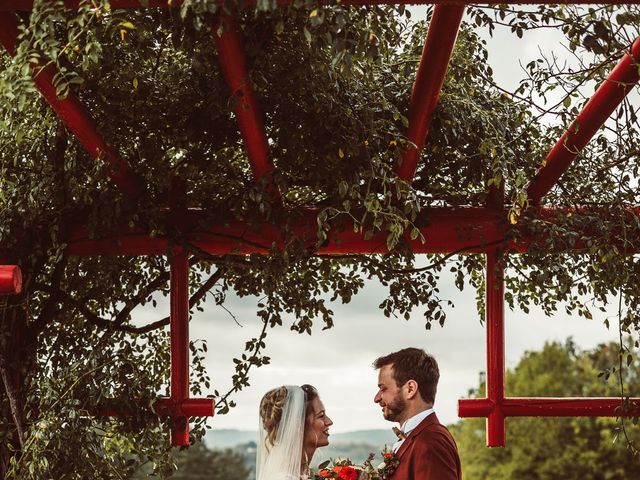 Le mariage de Jonathan et Gaelle à Salignac-Eyvigues, Dordogne 44