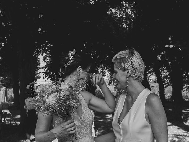 Le mariage de David et Alexandra à Le Cendre, Puy-de-Dôme 10