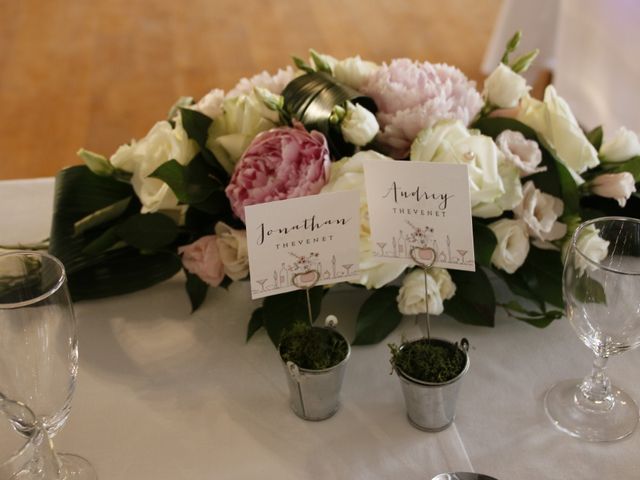 Le mariage de Jonathan et Audrey à Coussay-les-Bois, Vienne 61