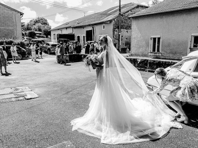 Le mariage de Achref et Charlotte à Vigneulles-lès-Hattonchâtel, Meuse 16