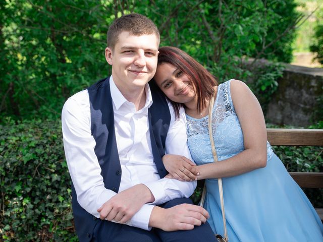 Le mariage de Damien et Delphine à Saint-Symphorien-sur-Coise, Rhône 12