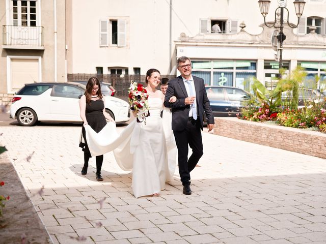 Le mariage de Léo et Laurine à Port-sur-Saône, Haute-Saône 6