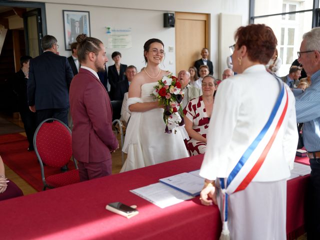 Le mariage de Léo et Laurine à Port-sur-Saône, Haute-Saône 7