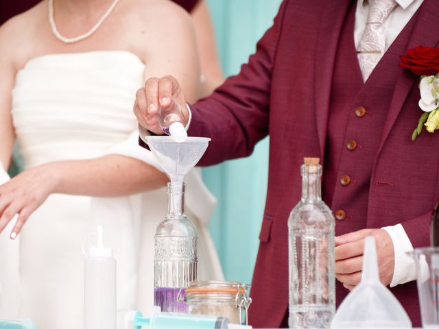 Le mariage de Léo et Laurine à Port-sur-Saône, Haute-Saône 25