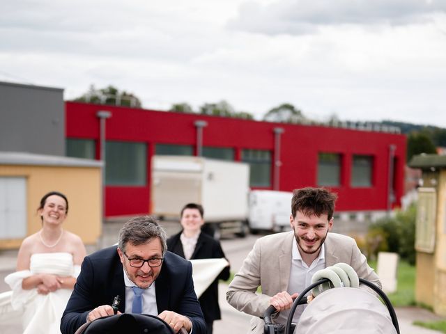 Le mariage de Léo et Laurine à Port-sur-Saône, Haute-Saône 32