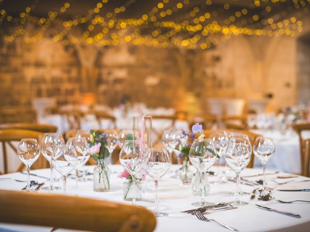 Le mariage de Quentin et Claire à Saint-Bris-des-Bois, Charente Maritime 28