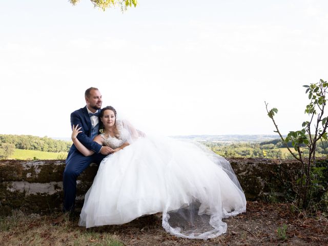 Le mariage de Maxime et Océane à Cunèges, Dordogne 9