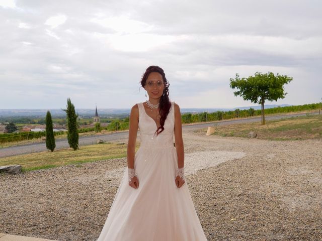 Le mariage de Chris et Amandine à Orliénas, Rhône 8