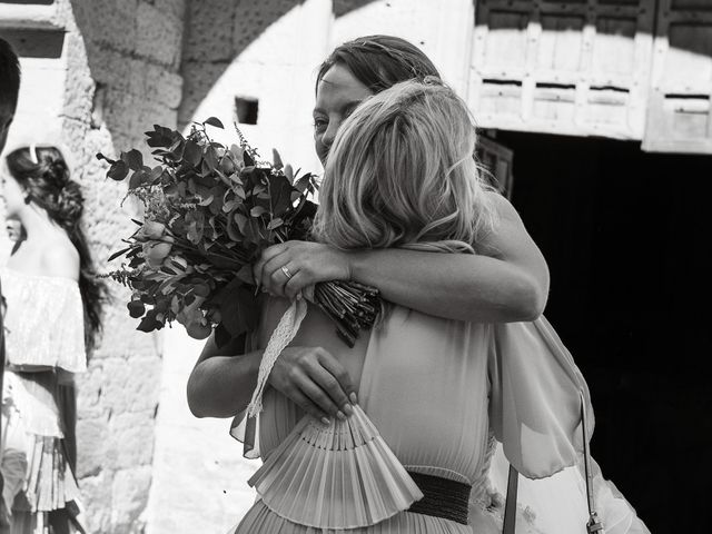 Le mariage de Anthony et Christelle à Barbentane, Bouches-du-Rhône 23