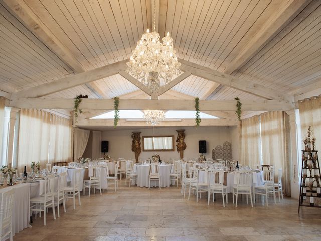 Le mariage de Anthony et Christelle à Barbentane, Bouches-du-Rhône 30