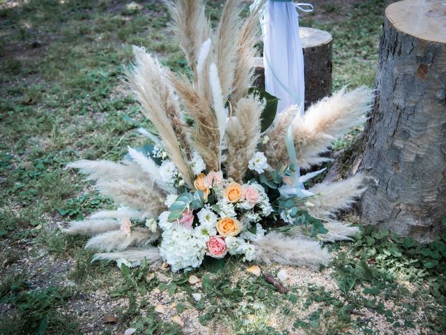 Le mariage de Thibault et Sarah à Liverdun, Meurthe-et-Moselle 22