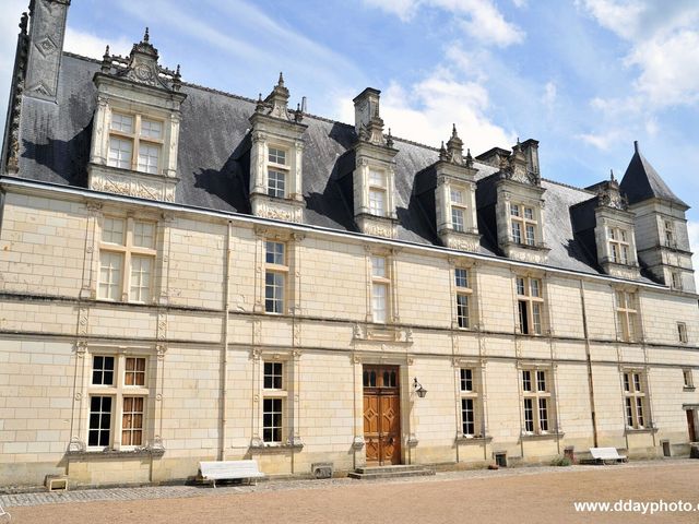 Le mariage de Charles et Charlotte à Luzillé, Indre-et-Loire 56