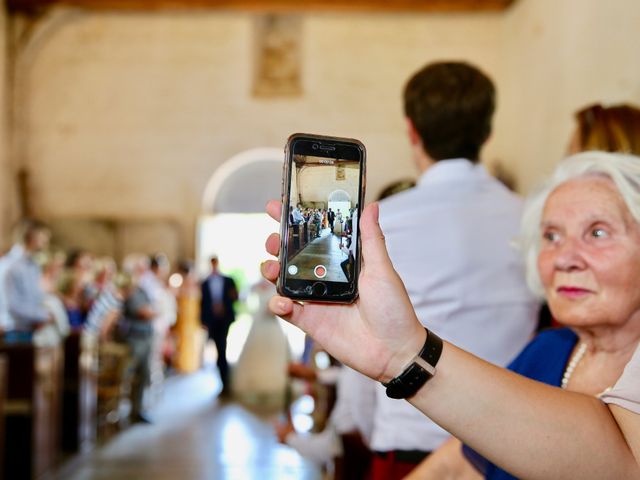 Le mariage de Rodolphe et Coralie à Muchedent, Seine-Maritime 32