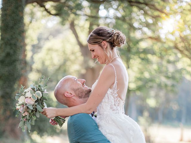 Le mariage de Guillaume et Camille à Parigny, Loire 42