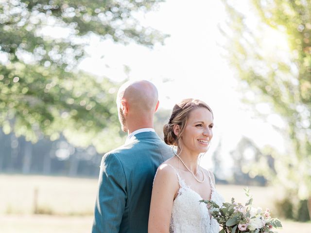 Le mariage de Guillaume et Camille à Parigny, Loire 1