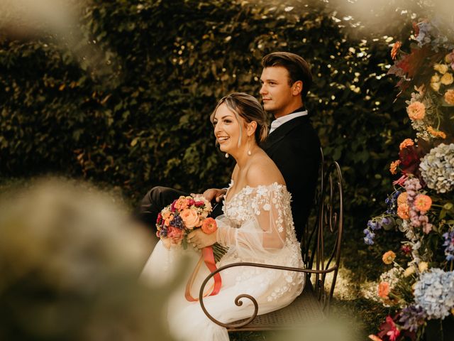 Le mariage de Thibault et Gaëlle à Rodelle, Aveyron 25