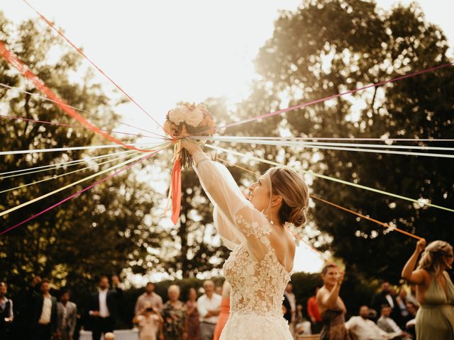 Le mariage de Thibault et Gaëlle à Rodelle, Aveyron 39